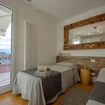 Aurea Attico Con Jacuzzi E Vista Mare Lignano Lignano Sabbiadoro