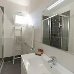 Aurea Attico Con Jacuzzi E Vista Mare Lignano